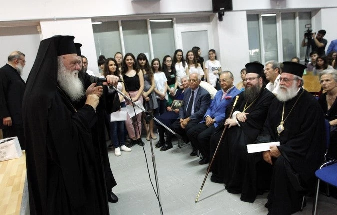 Παρέμβαση με νόημα του Αρχιεπισκόπου για το προσφυγικό